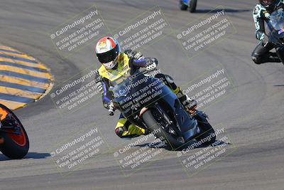 media/Dec-18-2022-SoCal Trackdays (Sun) [[8099a50955]]/Turns 9 and 10 Set 2 (1055am)/